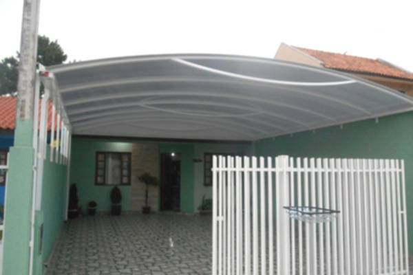 Coberturas em policarbonato.